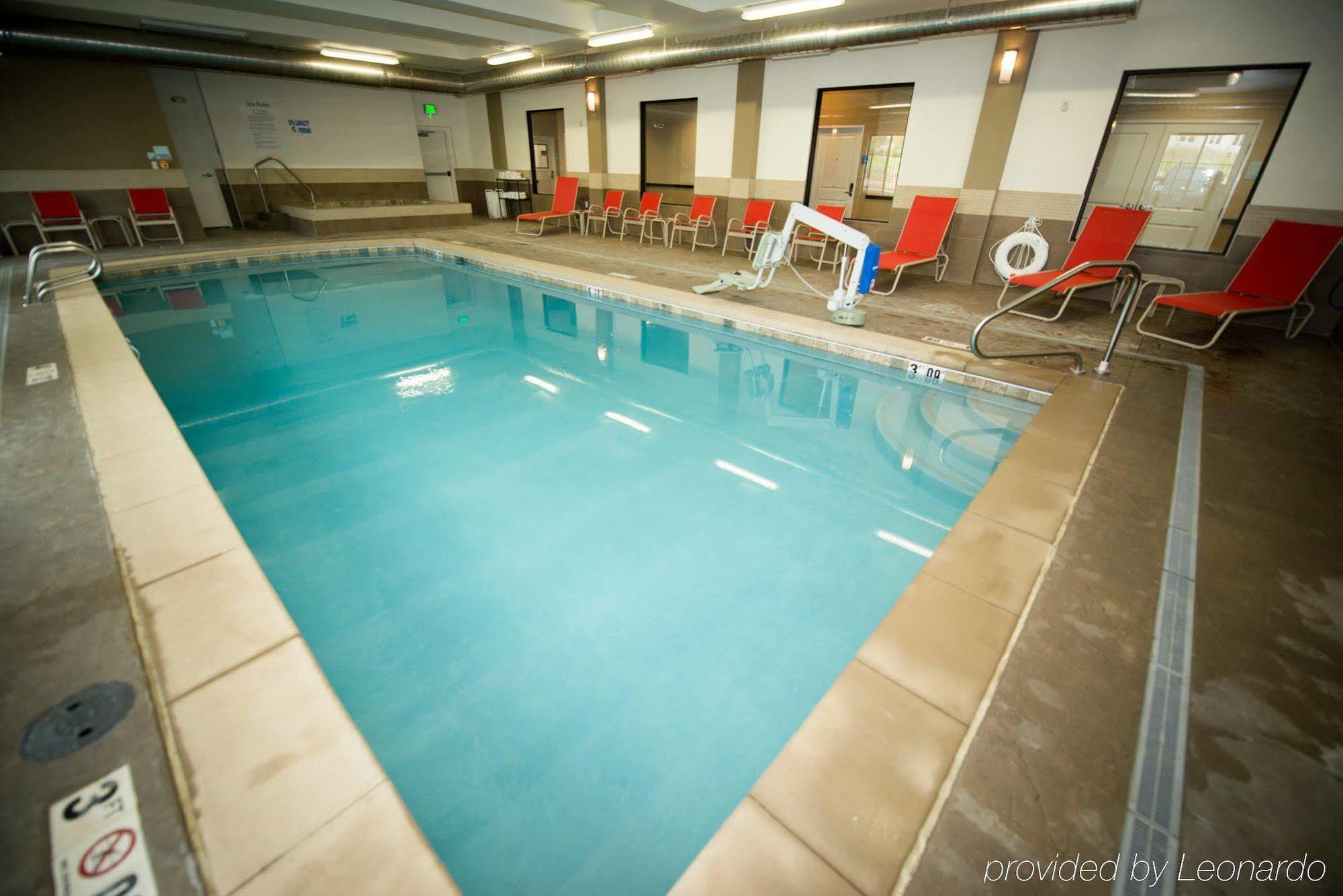 Holiday Inn Express & Suites Denver South - Castle Rock By Ihg Exteriér fotografie
